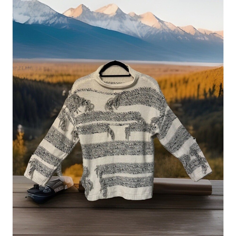 Lou & Gray Distressed Fringe Out Mock Neck Sweater, Women's Small